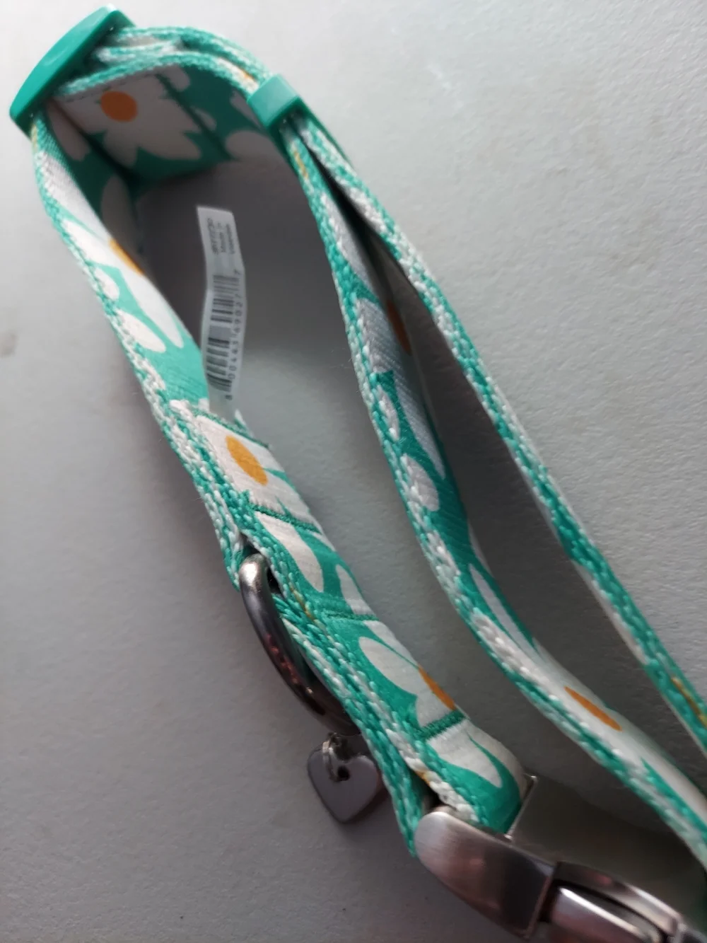 Youly Classic Daisy Print Large Pet Collar with Metal Clasp & Heart Charm